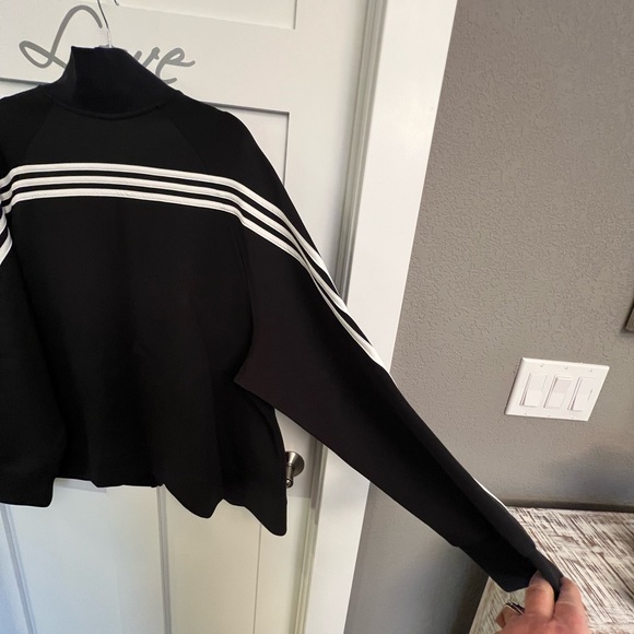Adidas Women’s 4x Full Zip Sweatshirt Black with White Stripe New w/o Tags - Picture 7 of 9